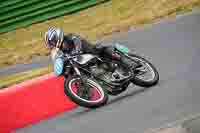 Vintage-motorcycle-club;eventdigitalimages;mallory-park;mallory-park-trackday-photographs;no-limits-trackdays;peter-wileman-photography;trackday-digital-images;trackday-photos;vmcc-festival-1000-bikes-photographs